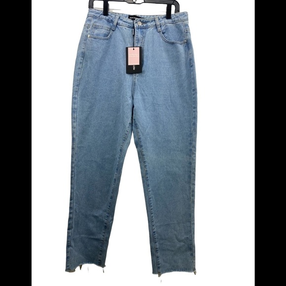 PrettyLittleThings SZ 8 High Rise Straight Leg LightWash Raw Edge Jeans Pant NEW - Picture 7 of 12